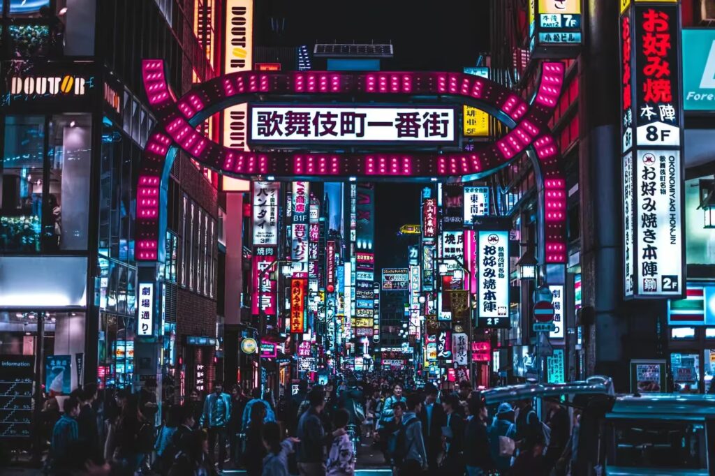Stay in Tokyo Cheap: 2025's 5 Expert-Approved Tips 9 Kabukicho Guide