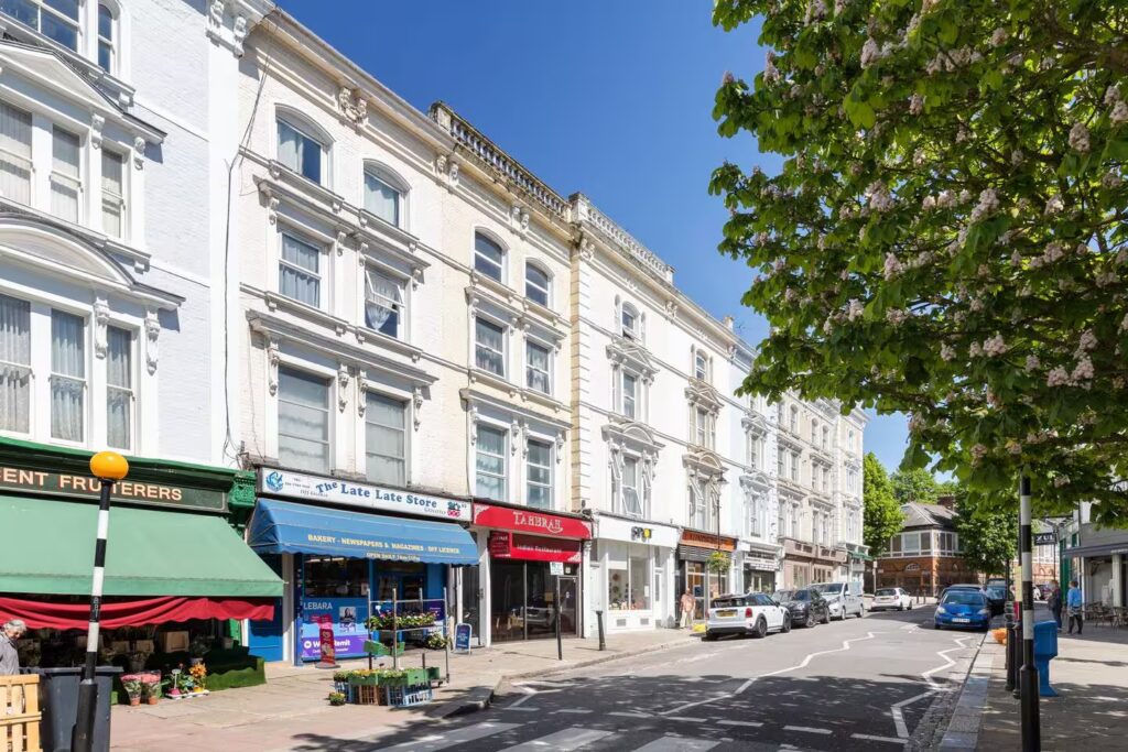 Stay in London Cheap: 6 Insider Areas for 2025 3 Belsize Park
