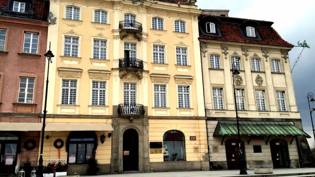 Dom Literatury Writers House
