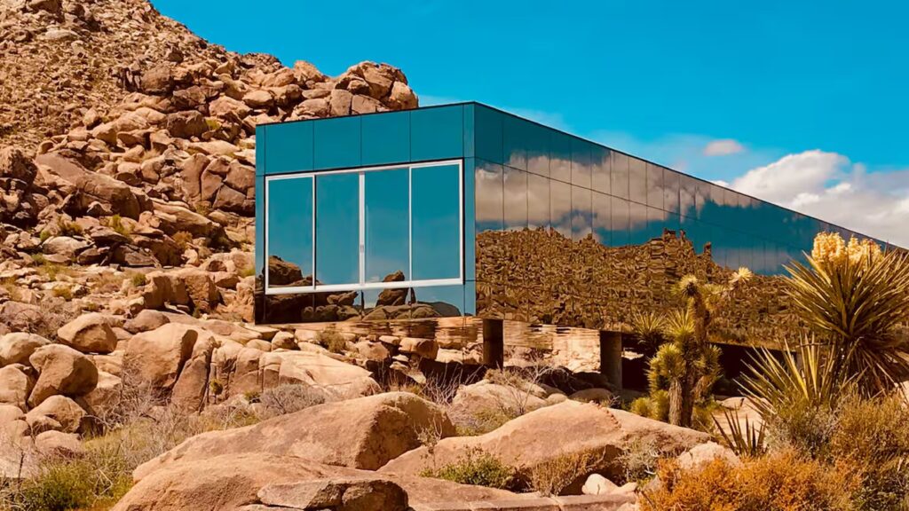 Joshua Tree One Day Itinerary: 7 Insider Sights 2025 11 The Invisible House Joshua Tree